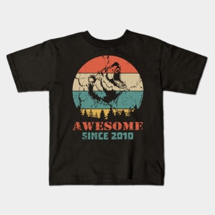 Awesome Since 2010 Year Old School Style Gift Women Men Kid Kids T-Shirt